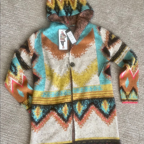 Aztec Cardigan - Picture 2 of 7